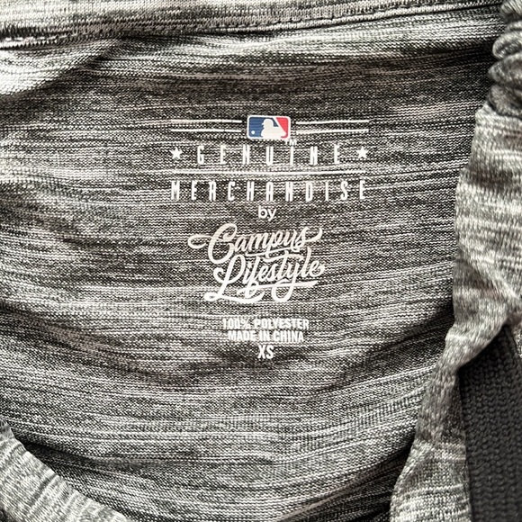 “Campus lifestyle- San Francisco Giants activewear top size XS” - Picture 4 of 6